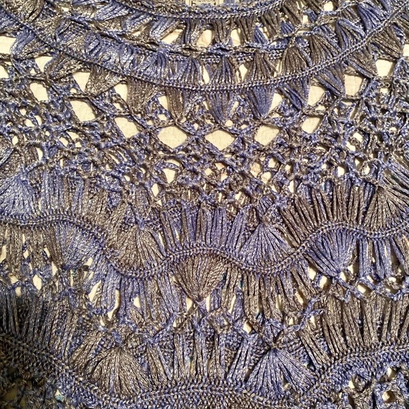 S/M Beautifully Detailed, Crocheted Top by Keren Hart - Picture 7 of 9